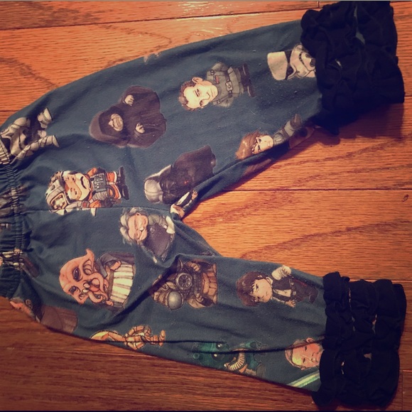 Star Wars Boutique Capris - 2t - Picture 1 of 3